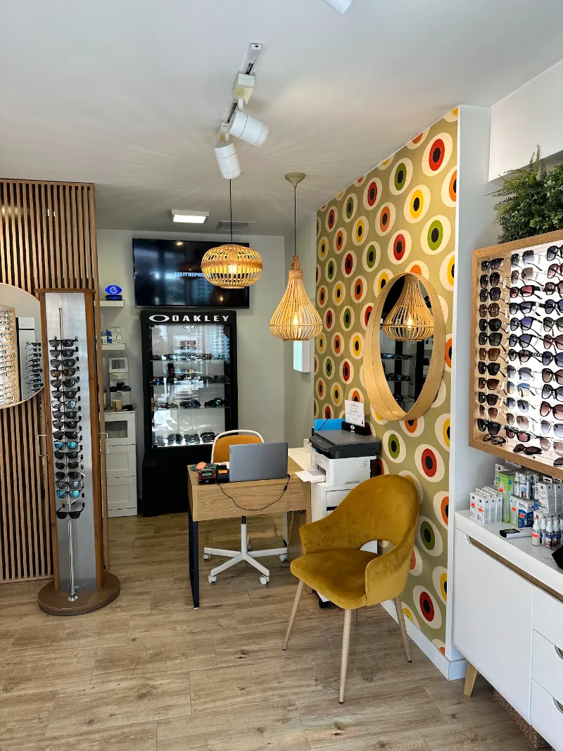 Tanácsadó sarok a Lehel Optikában